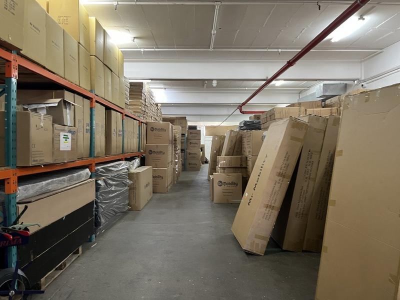 To Let Commercial Property for Rent in Paarden Eiland Western Cape